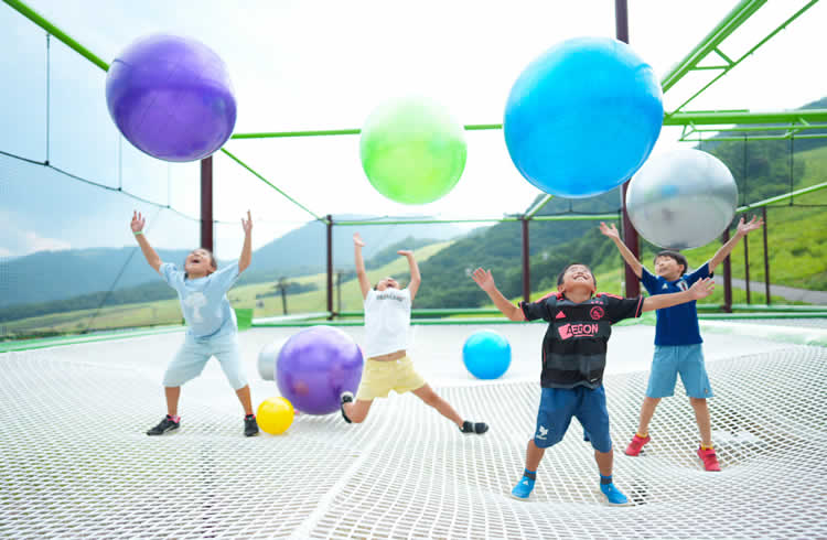 つがいけマウンテンリゾート　つがいけWOW!　「アミダス」