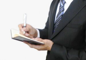 刑事の浮気調査・・・